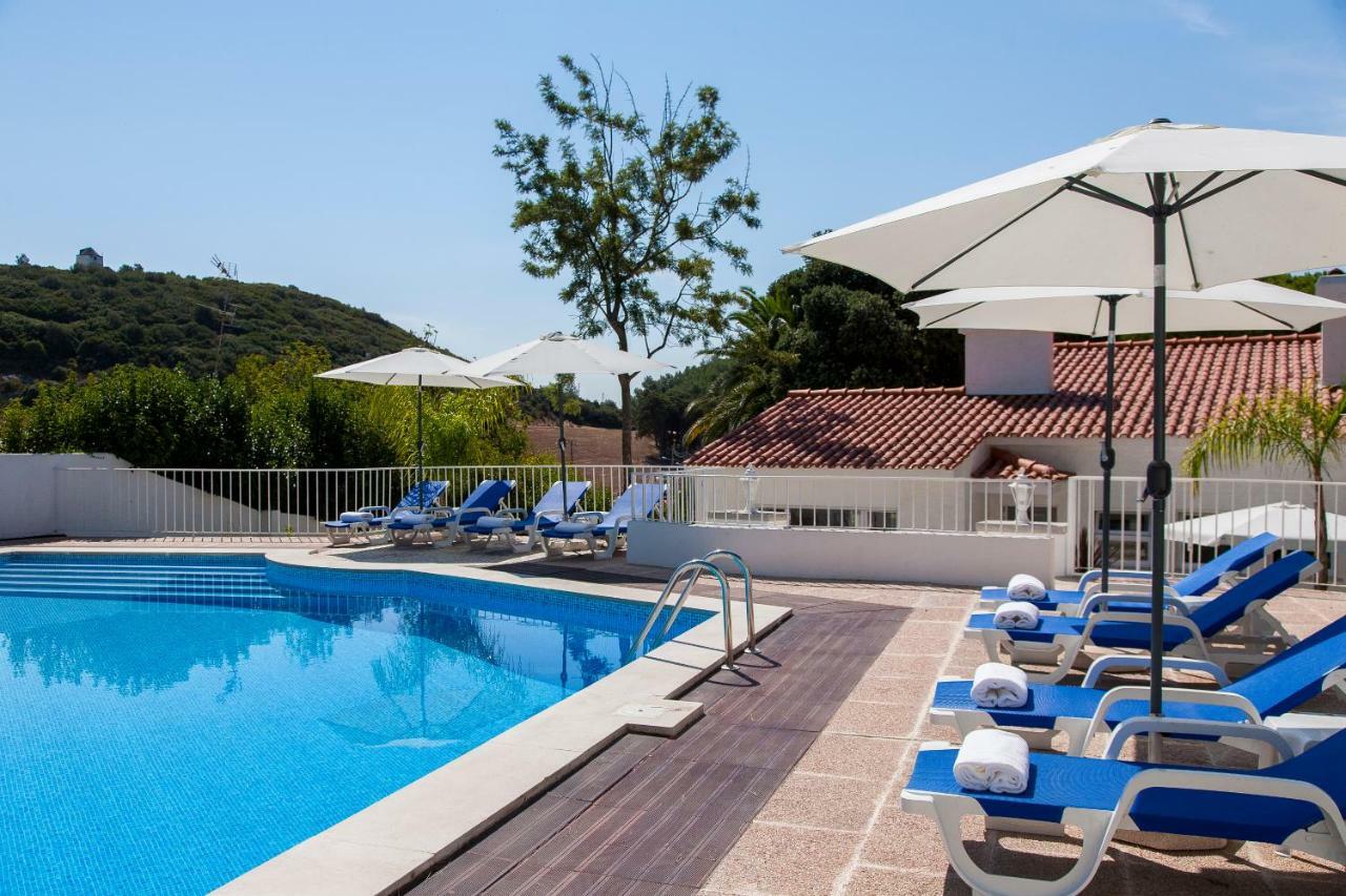 Villa Branca Do Castelo Sesimbra Bagian luar foto